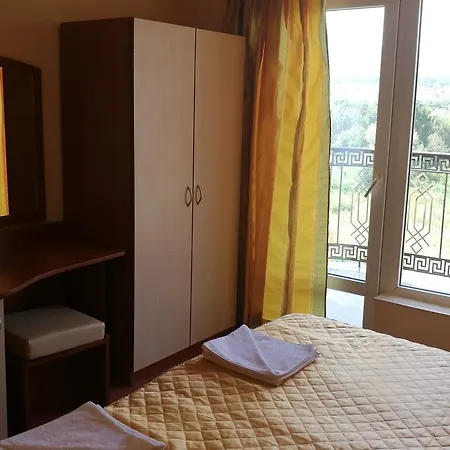 Family Mimosa Hotel